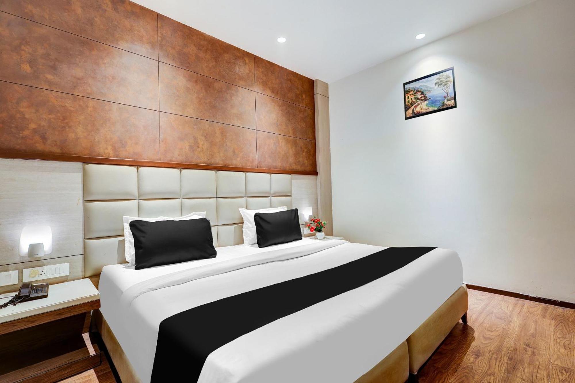 Hotel Ivy Plaza Near Igi Airport New Delhi Ngoại thất bức ảnh